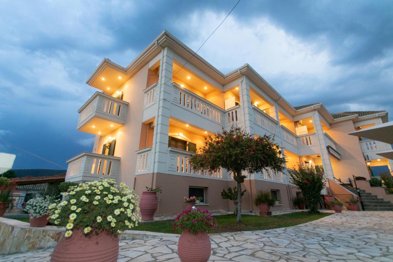 Lady Elena Hotel Amudiá Kültér fotó