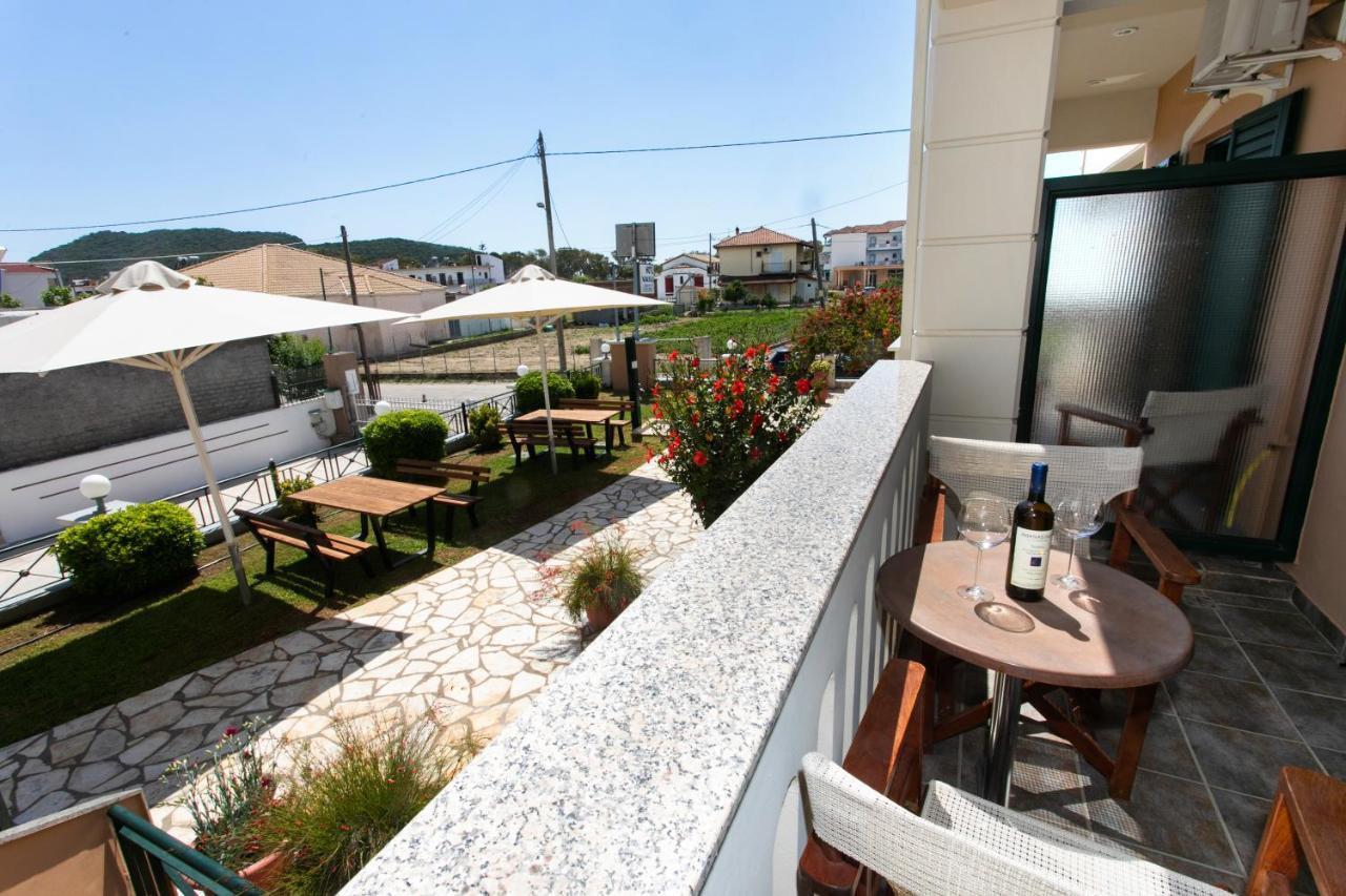 Lady Elena Hotel Amudiá Kültér fotó
