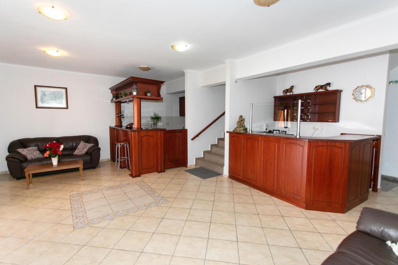 Lady Elena Hotel Amudiá Kültér fotó