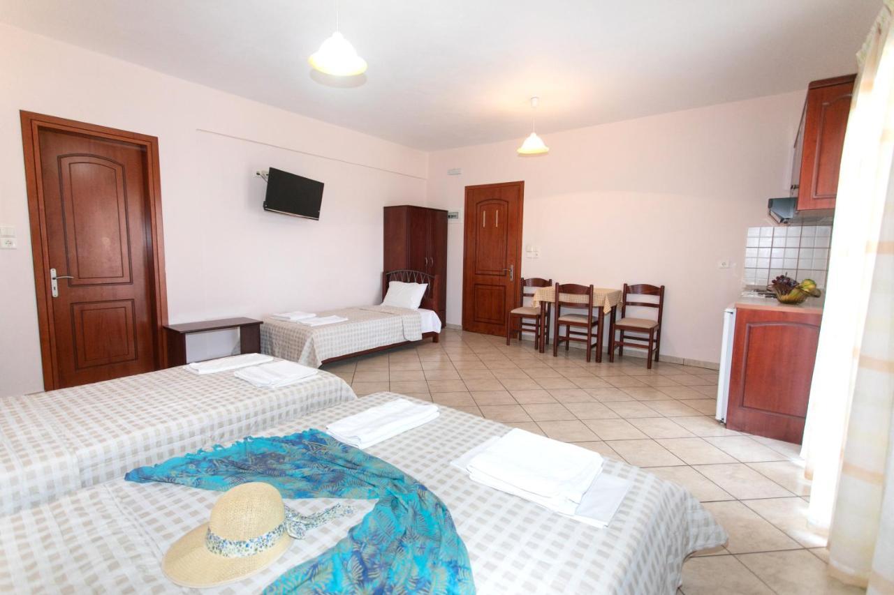 Lady Elena Hotel Amudiá Kültér fotó